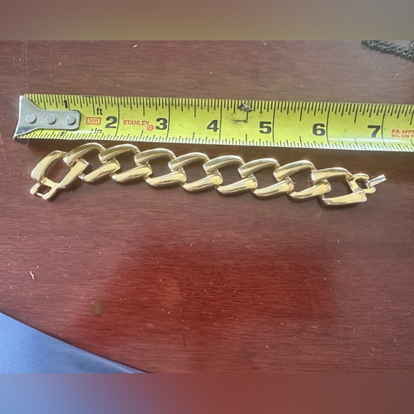 Vintage Napier‎ Chunky Gold Tone Chain Bracelet - 7” - Picture 4 of 6
